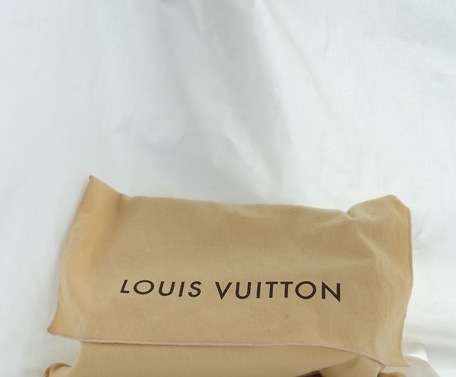 Vintage Louis Vuitton Dust Bag  Louis vuitton dust bag, Vintage louis  vuitton, Louis vuitton