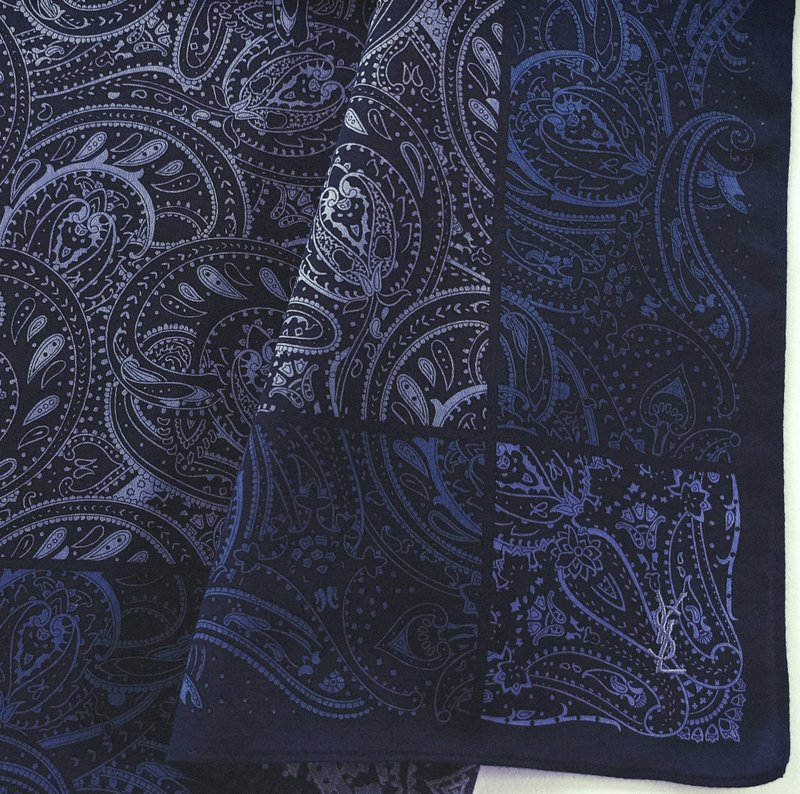 YvesSaintLaurent Vintage Handkerchief Paisley Pattern in Blue 21.5 x 21 圣罗兰 - Handkerchiefs & Pocket Squares - Cotton & Hemp Blue