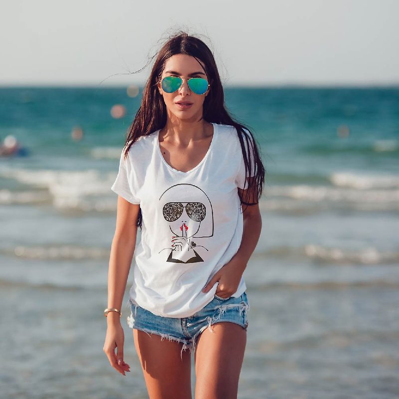 EPOCHSIA Unisex T-Shirt Kenting Edition- Hana01 - Women's T-Shirts - Cotton & Hemp White