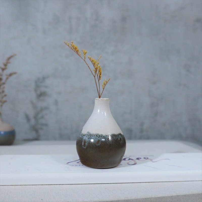 墨褐壺形花瓶-約6cm - 花瓶/花器 - 陶 多色