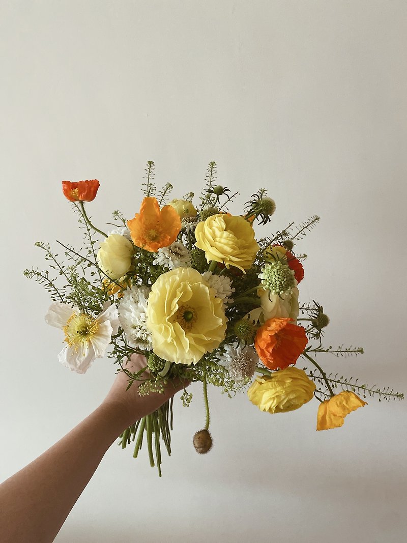 Big Polonaise flower bouquet/bridal bouquet/American bouquet - ช่อดอกไม้แห้ง - พืช/ดอกไม้ 