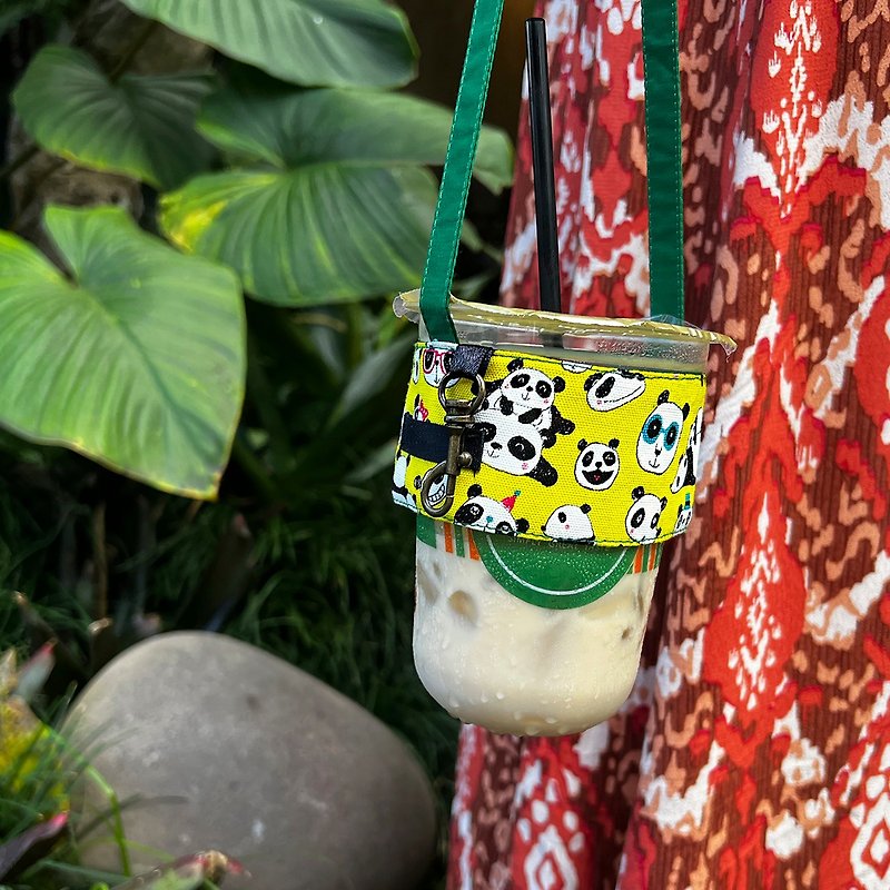 Environmentally friendly beverage cup cover - storage keychain type - cute panda and panda - ถุงใส่กระติกนำ้ - ผ้าฝ้าย/ผ้าลินิน สีเหลือง