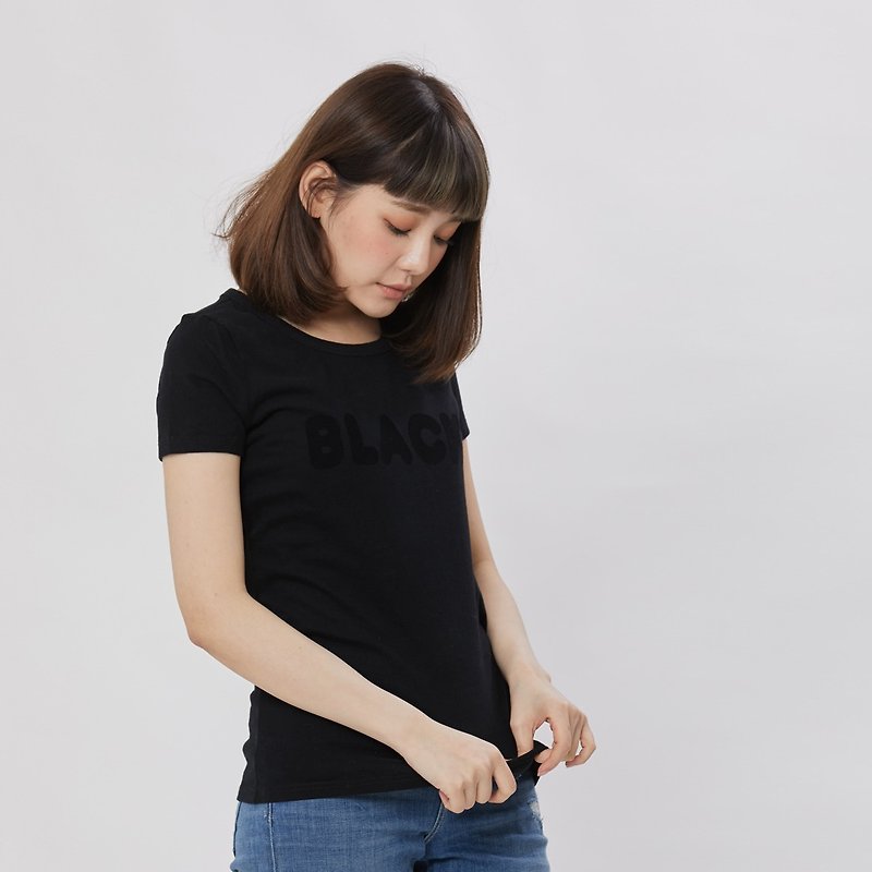 BLACK peach cotton round neck T-shirt Women - Women's T-Shirts - Cotton & Hemp Black