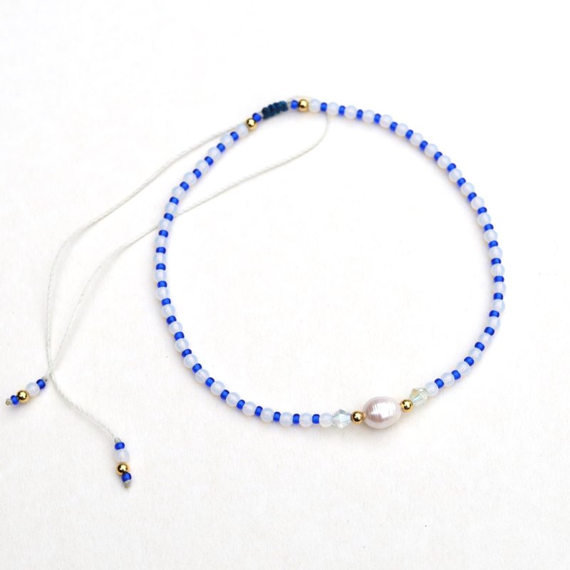 Natural pearl blue white gold beaded adjustable choker necklace - สร้อยคอ - งานปัก สีน้ำเงิน