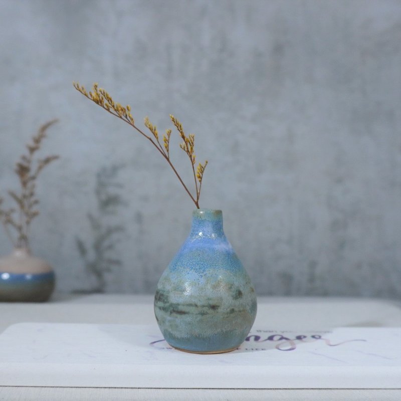 岩白群壺形花瓶-約6cm - 花瓶/花器 - 陶 多色