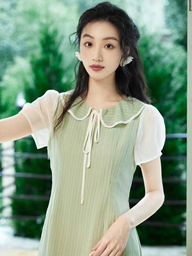 Bean green doll collar color contrast dress - ชุดเดรส - วัสดุอื่นๆ สีเขียว