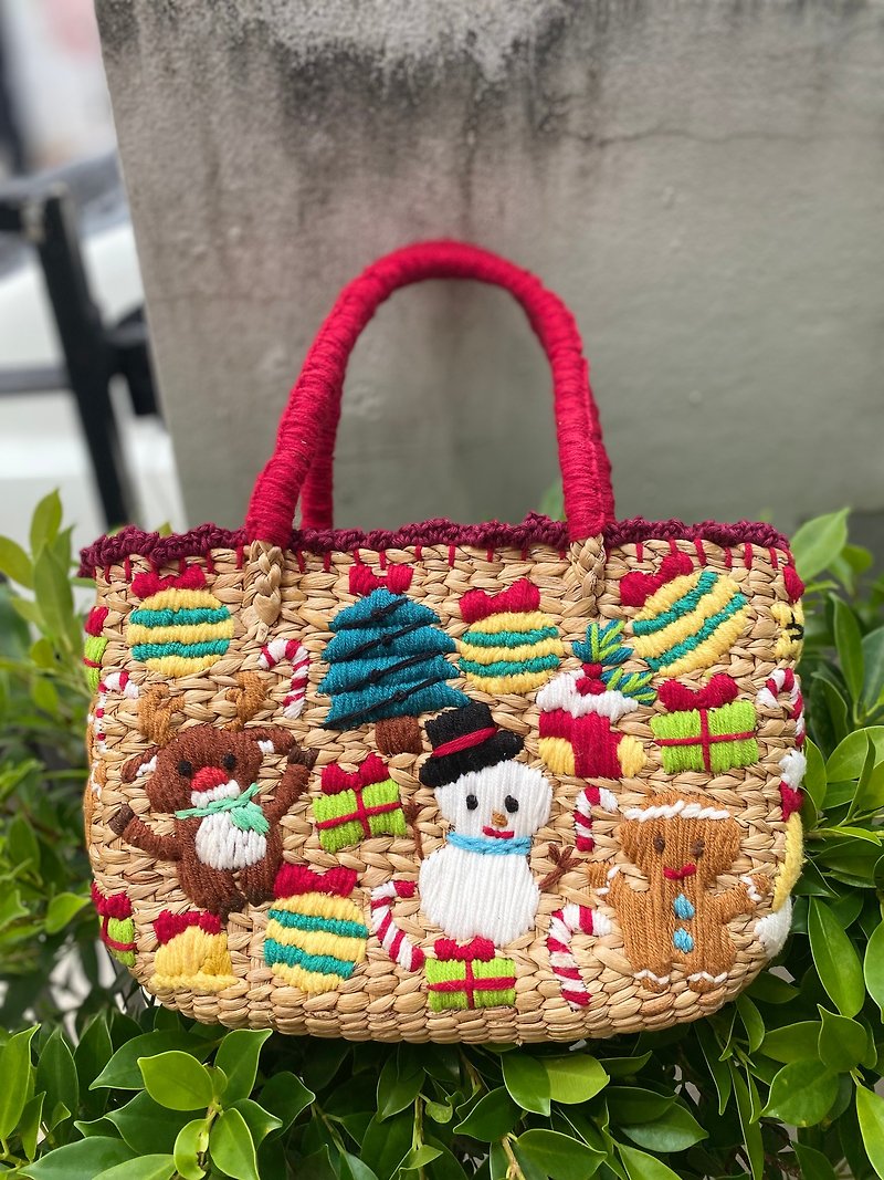 hand embroidered water hyacinth bag Embroidered around the face and back. There is a lining. Ready to ship. - Handbags & Totes - Thread 