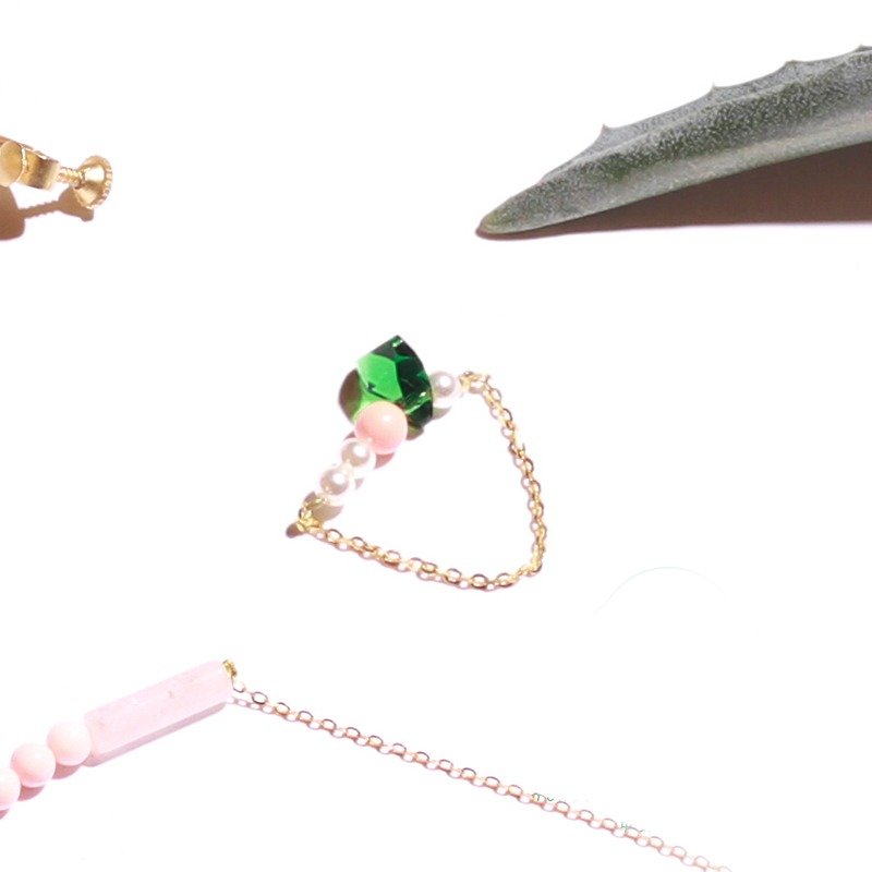 YUNSUO-original design-Emerald crystal tail ring-SKETCH Collection - ต่างหู - เครื่องเพชรพลอย สีเขียว