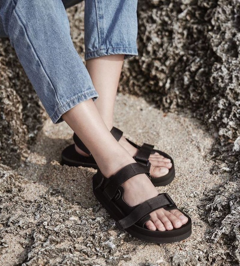indosole WOMEN'S ADVENTURER BLACK - Sandals - Eco-Friendly Materials Black