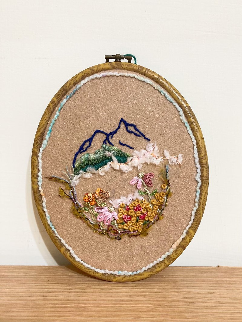 Mountain Sun and Handmade Embroidery Art Hanging Picture Embroidery Painting - Items for Display - Thread 