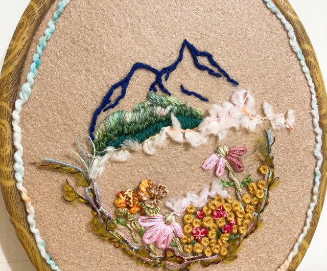 山の太陽と手作り刺繍アート吊り下げ絵刺繍絵画 - ショップ YUN