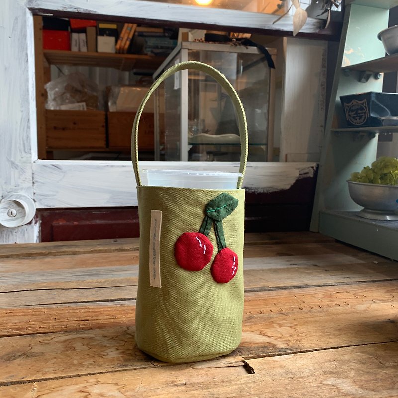 Red cherry beverage bag/grass green background - Handbags & Totes - Cotton & Hemp Red
