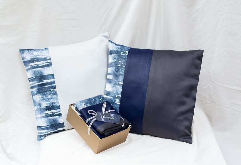Mother's day Gift set (3 pillow covers + card + gift box) - หมอน - วัสดุอื่นๆ 