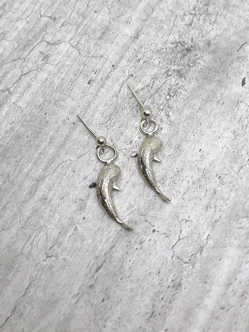 Small world of the sea. Whale shark earrings. 925 sterling silver. Sterling silver - ต่างหู - เงินแท้ สีเงิน