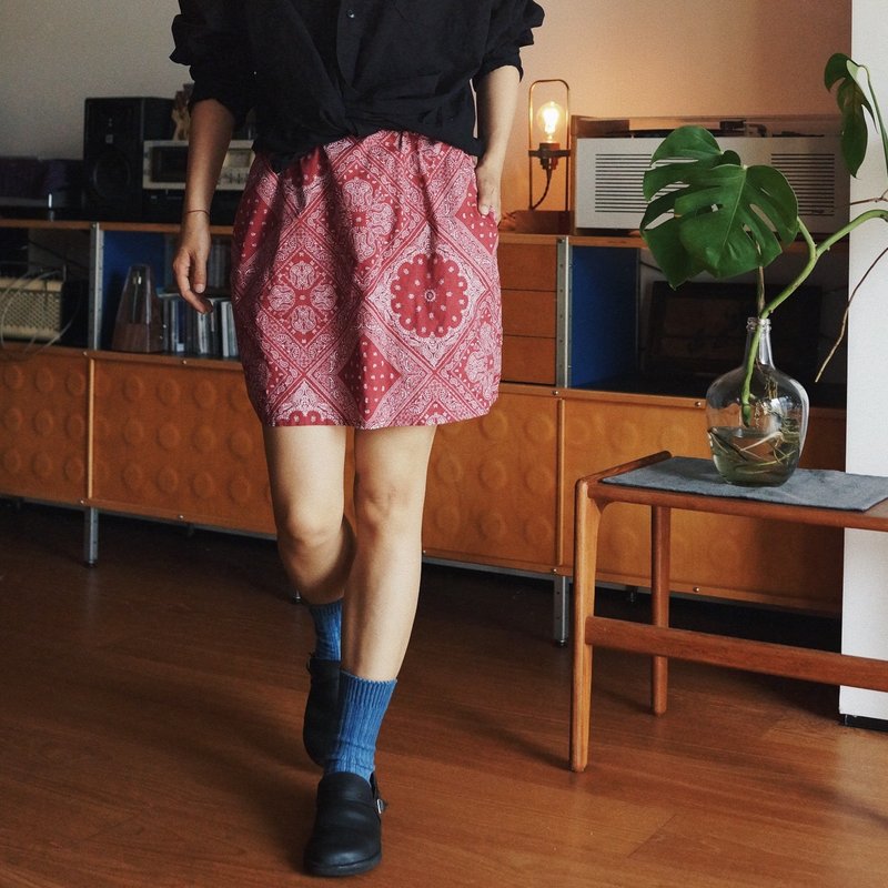 酒紅色 雙兜夏季短裙 腰果花亞麻棉麻 鬆緊腰裙子 - 裙子/長裙 - 棉．麻 紅色
