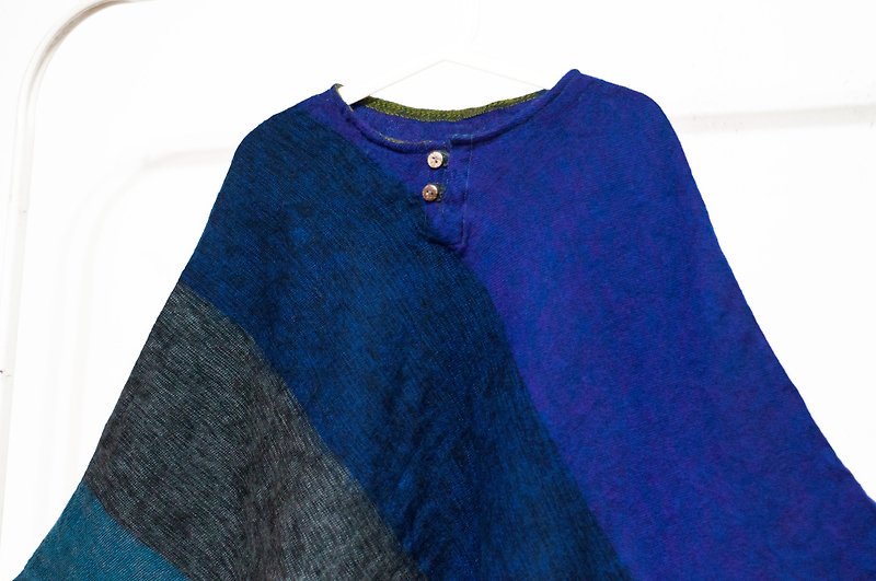 Indian ethnic tassel cloak / bohemian cloak shawl / wool hooded cloak - blue stripes - ผ้าพันคอถัก - ขนแกะ สีน้ำเงิน