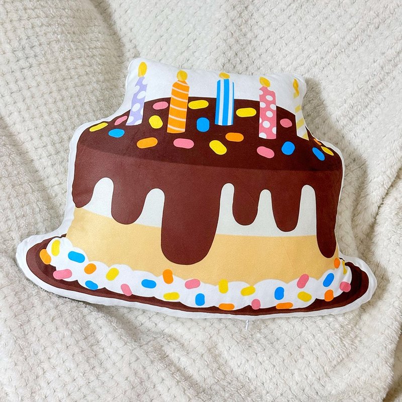 Birthday Cake Pillow Simulation Birthday Cake Pillow - หมอน - วัสดุอื่นๆ หลากหลายสี