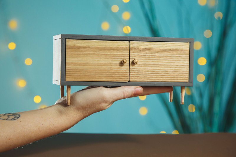 Miniature tv stand for popular dolls 1/6 scale. Furniture for roombox, dollhouse - 公仔/玩偶 - 木頭 灰色