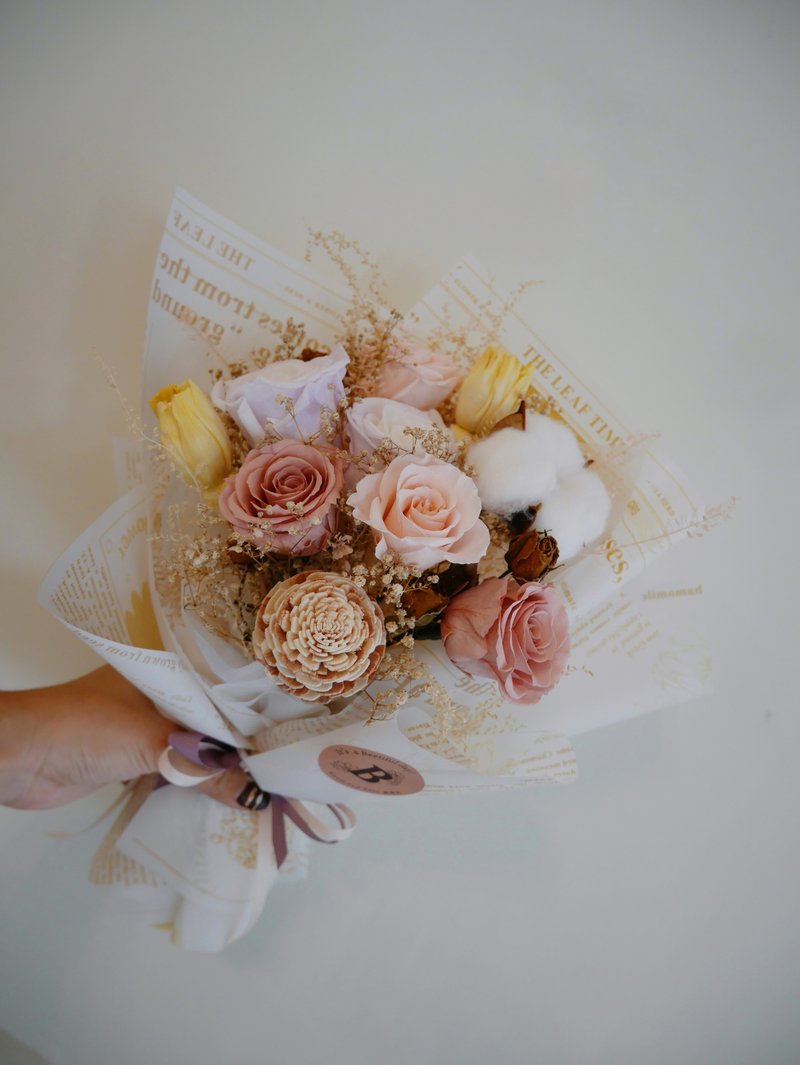 Romantic French pastoral bouquet of six eternal flowers | Valentine's Day bouquet | Birthday bouquet - Dried Flowers & Bouquets - Plants & Flowers Pink