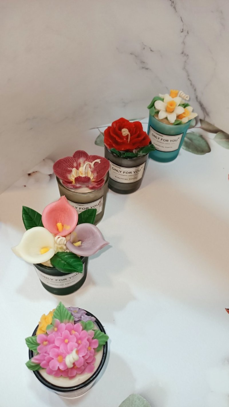Flower language series fragrance Wax cup customized message exchange gift healing graduation gift birthday girlfriend - Candles & Candle Holders - Wax Multicolor