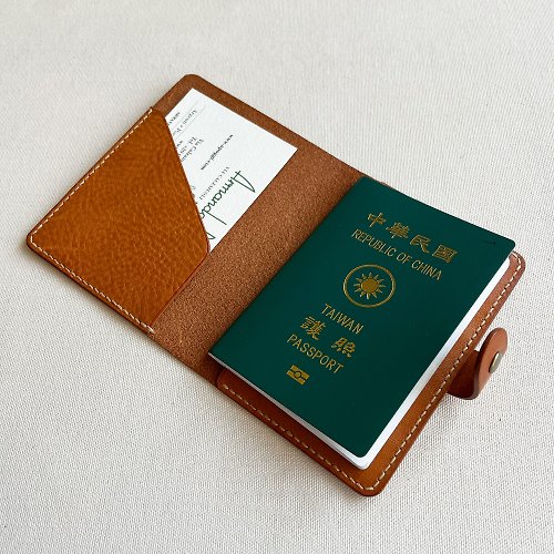 Leather Passport Cover, Passport Holder, Passport Leather Case, Passport  Wallet - Shop Korder Leather Studio Passport Holders & Cases - Pinkoi