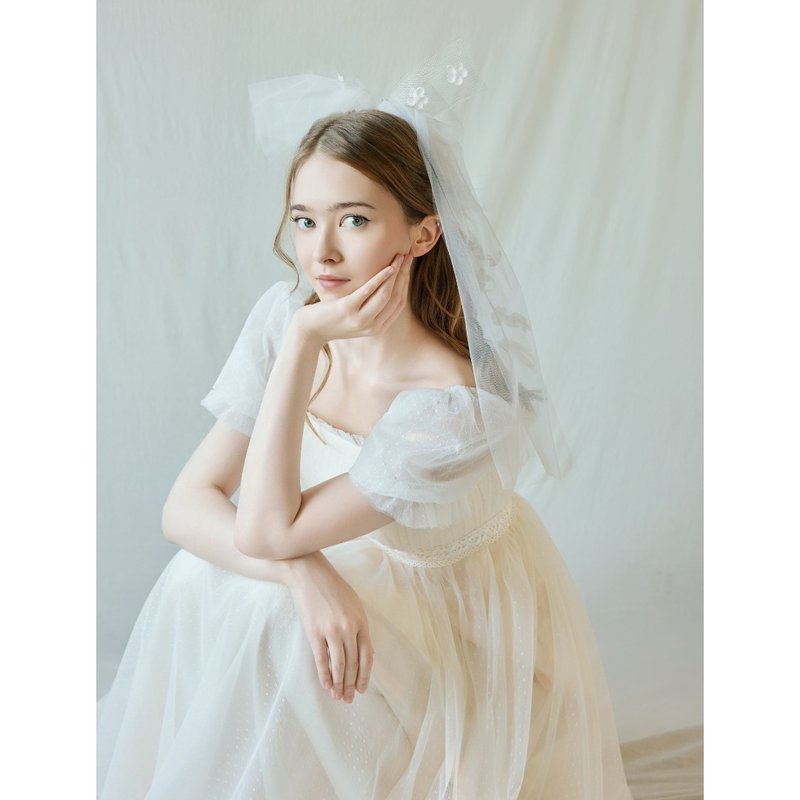 Adeline 阿黛琳香檳色禮服 - 禮服/小禮服 - 絲．絹 白色