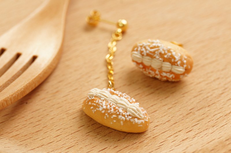 Coconut butter bag earrings earrings/ Clip-On - Earrings & Clip-ons - Clay Khaki