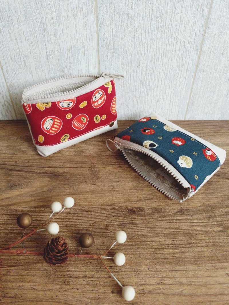 現貨!【FCC/小小零錢包】貓咪不倒翁 福神達摩 日本帆布 悠遊卡可 - 零錢包/小錢包 - 棉．麻 多色