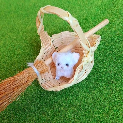 ちびっ子　ホワイトチワワ　モールアート 約2.8cm 小さい モールアート 白チワワ - ショップ Little Dog