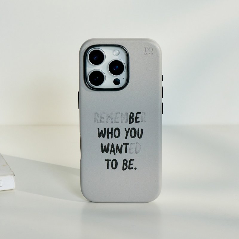 Who am I全包皮革MagSafe iPhone手機殼 - 手機殼/手機套 - 塑膠 多色