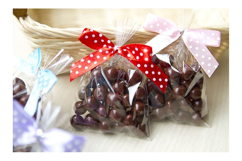 /Loving rice cracker chocolate/-Snacks, wedding candy, wedding party, sharing dessert gifts - ช็อกโกแลต - อาหารสด หลากหลายสี