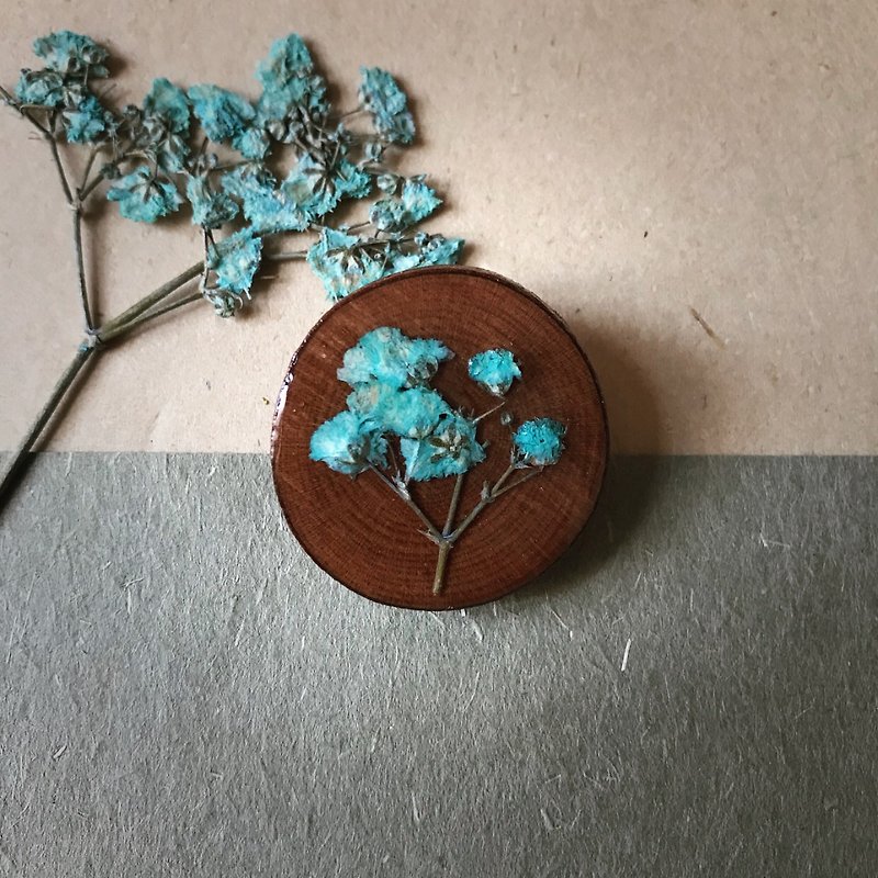 Dried Flower Epoxy Pins/Brooch - เข็มกลัด - ไม้ สีนำ้ตาล