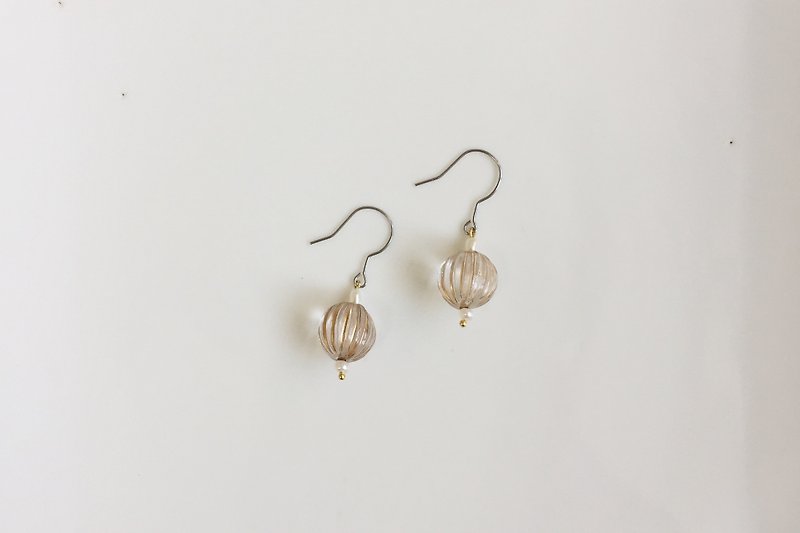 Bing Xin pearl antique resin earrings only one - ต่างหู - เครื่องเพชรพลอย สีใส