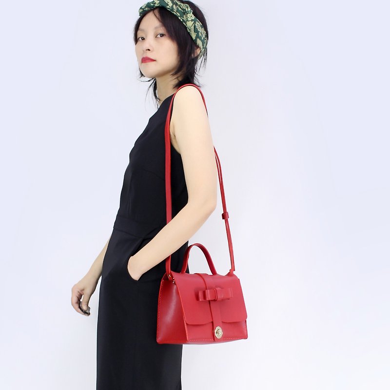 Zemoneni Tokyo Red collection leather lady cross body shoulder bag - กระเป๋าถือ - หนังแท้ สีแดง