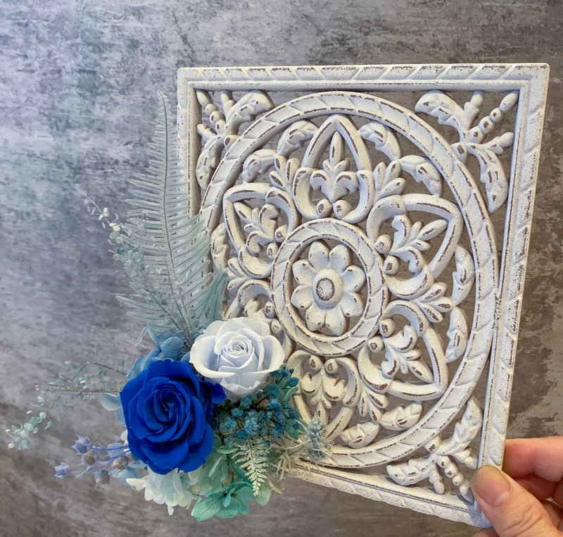 Nordic retro eternal rose wall decoration home decoration gift exchange - ช่อดอกไม้แห้ง - พืช/ดอกไม้ สีน้ำเงิน