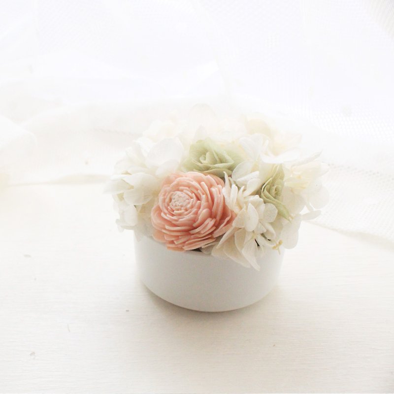 微微綠迷你桌花・白繡球香氛乾燥花禮 - 花瓶/陶器 - 植物．花 粉紅色