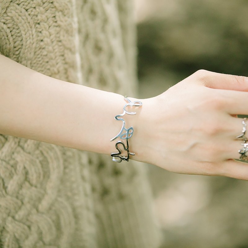 Bangle【hiragana / とうきょう (Tokyo)】Silver / 2size - สร้อยข้อมือ - โลหะ สีเงิน