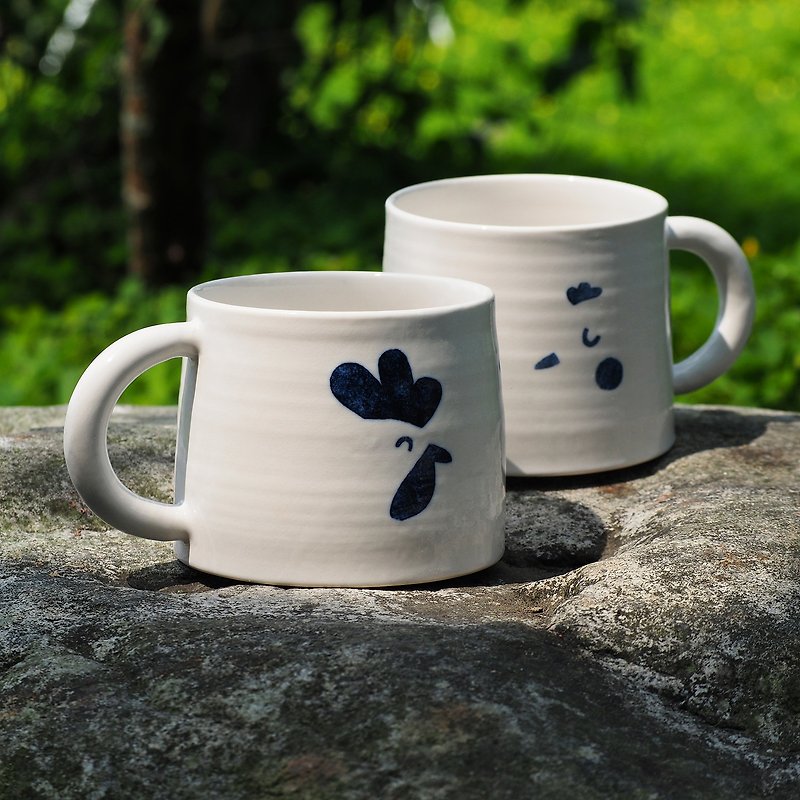 Small mountain-shaped cup 420ml [Reunion] - Mugs - Porcelain White