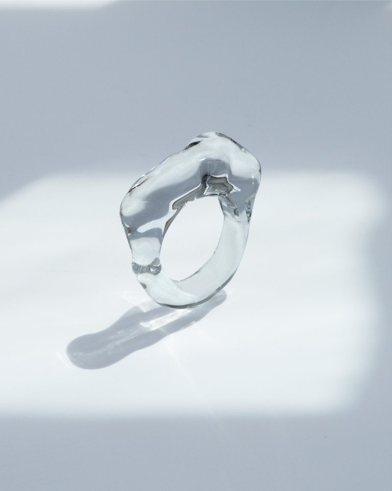 Handcrafted Cloudy Glow Glass Ring - General Rings - Glass Transparent