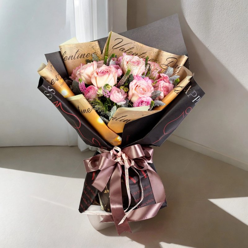 Flower Bouquet (11 Ecuadorian A-grade Roses + Fountain Grass, Sage, Small Peonie - Plants - Plants & Flowers 