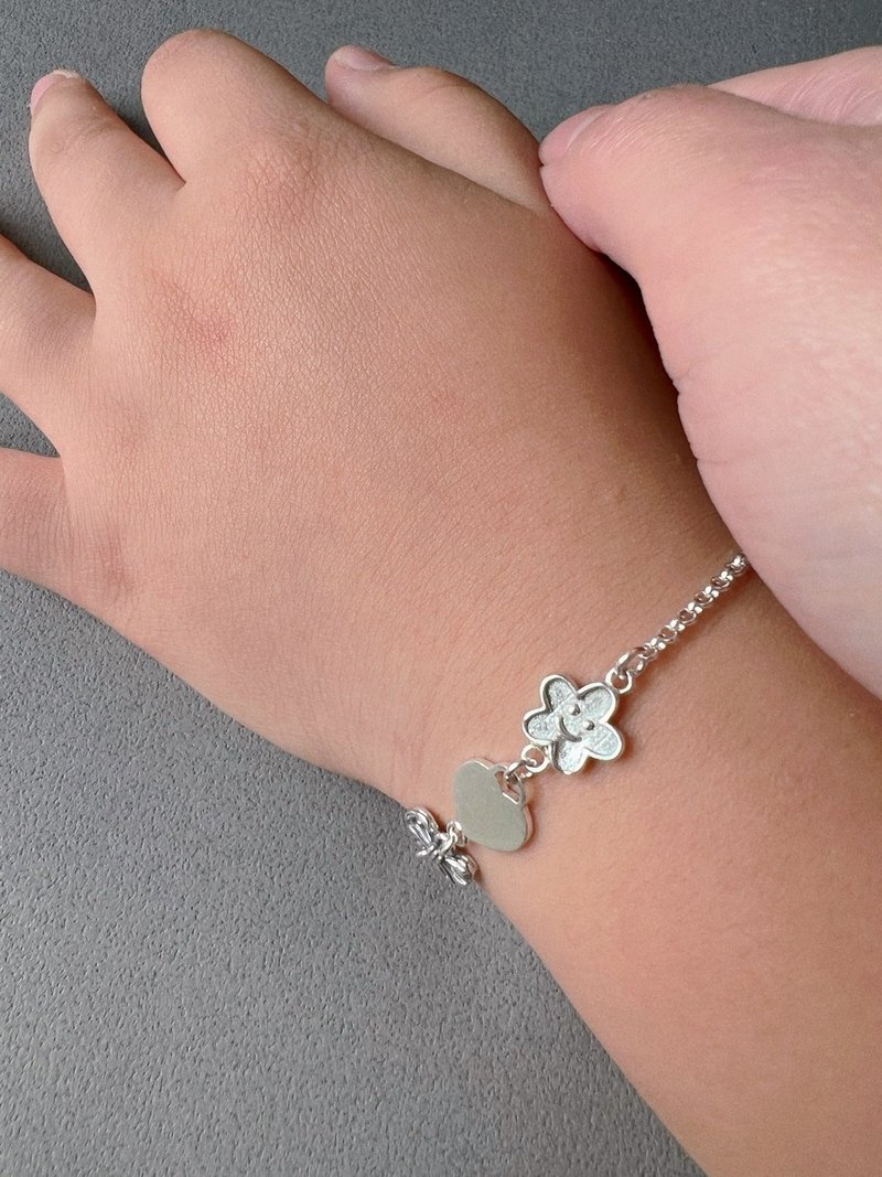 Girls model - small flower bow - 925 sterling silver bracelet - full moon birthday gift - customized engraving - Baby Accessories - Sterling Silver Silver