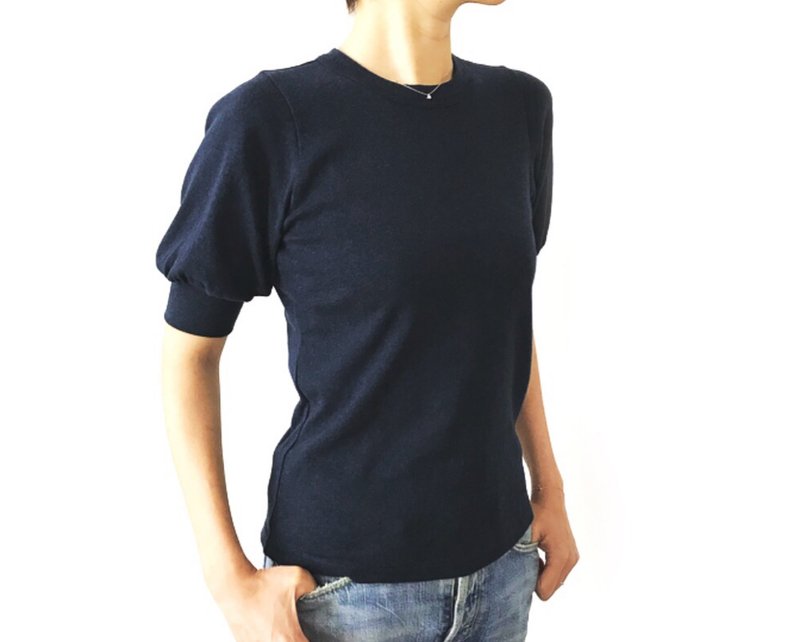 日本製オーガニックコットン  形にこだわった 大人のギャザー袖Tシャツ - 女 T 恤 - 棉．麻 黑色