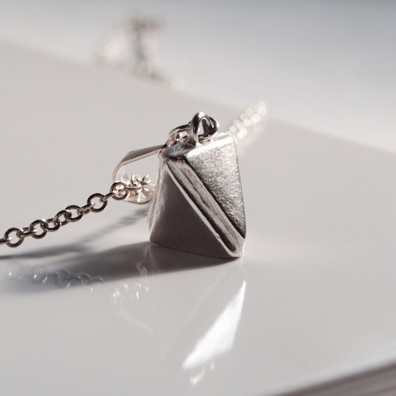 Rare three-dimensional [Silver corner] 999 sterling silver/necklace pendant/ Silver clay handmade - Necklaces - Sterling Silver Silver