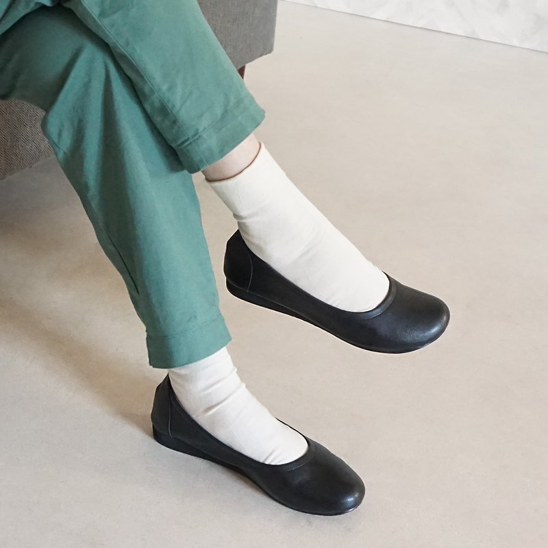 Soft and Soft Ballet Shoes Slip-on Flat Made in Japan PETAL [Shipped in 10-24/40 days] - รองเท้าบัลเลต์ - หนังเทียม สีดำ