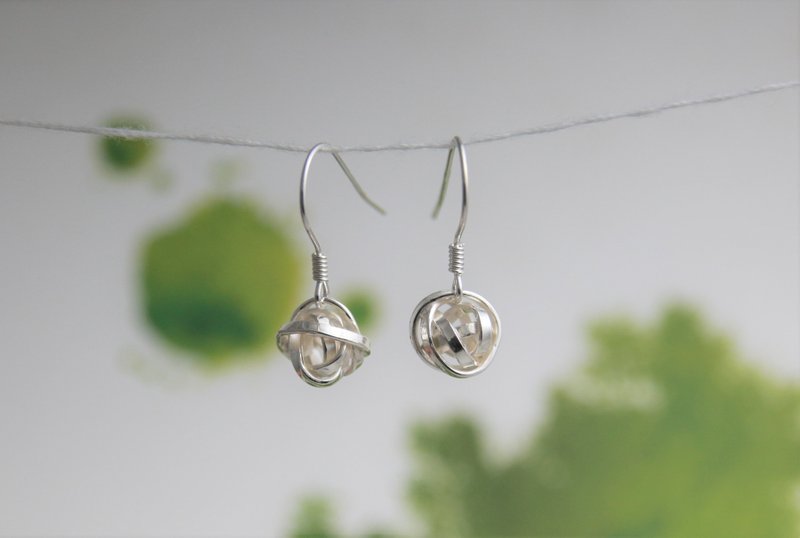 [Pure silver yarn ball] sterling silver earrings/simple original/healing hair ball/round earrings - ต่างหู - เงินแท้ สีเงิน