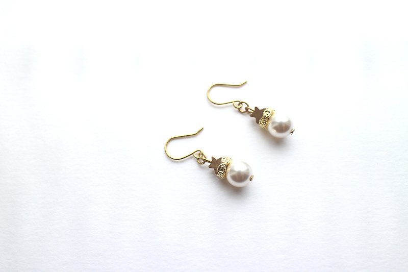 星星珍珠-珍珠 黃銅耳環-可改夾 - 耳環/耳夾 - 其他金屬 白色