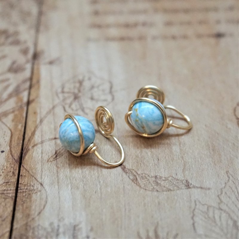 ll Spring limited special price ll 8mm Japanese processed turquoise gold wire frame earrings and Clip-On/pair - ต่างหู - วัสดุอื่นๆ หลากหลายสี