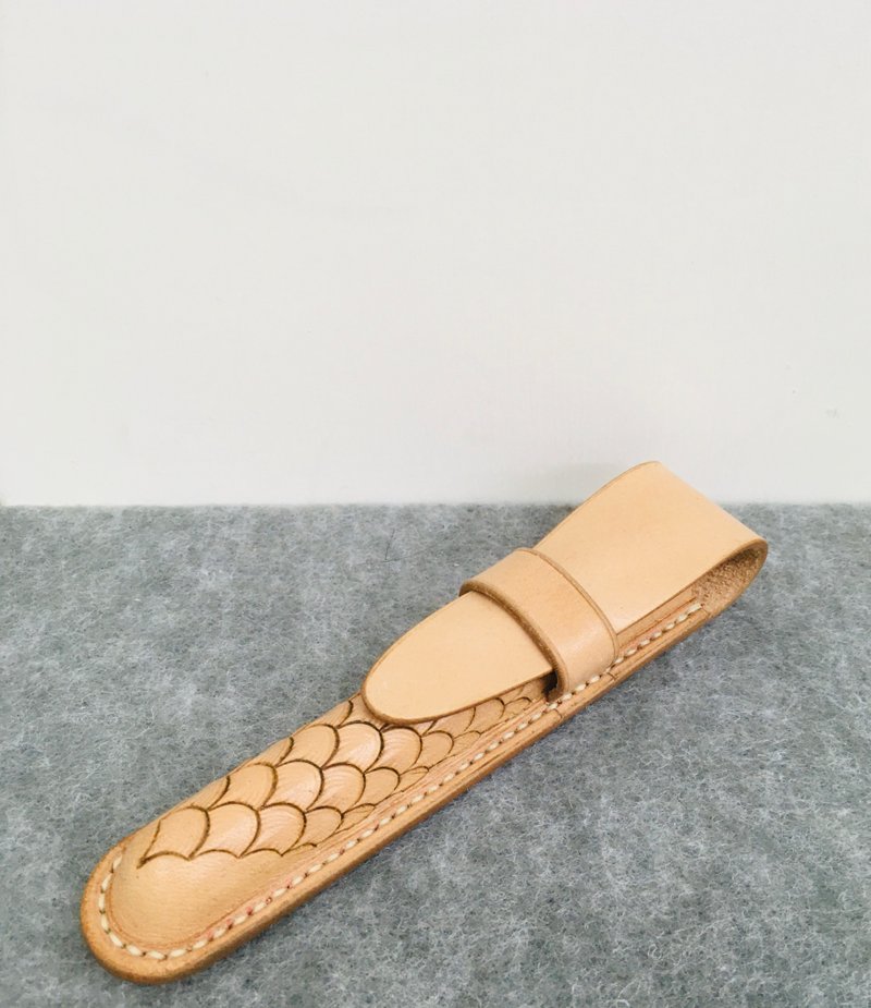 【Widening】Leather Pen Case-Longlin Totem - กล่องดินสอ/ถุงดินสอ - หนังแท้ สีกากี