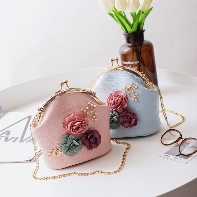 Limited time discount gold package cheongsam bag Messenger bag flower iphone mobile phone bag mobile phone bag Messenger bag storage bag birthday gift custom gift can be printed lettering - Other - Genuine Leather 