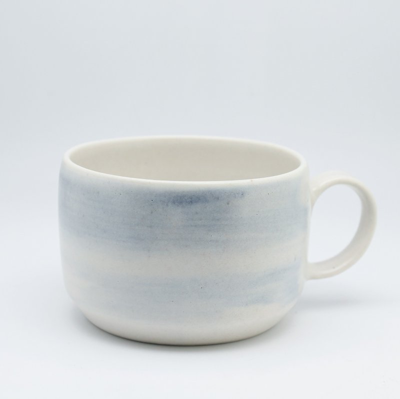 湖水系列-小麥白釉水藍彩馬克杯  咖啡杯 茶杯 杯 馬克杯 手工杯 - 咖啡杯/馬克杯 - 瓷 白色